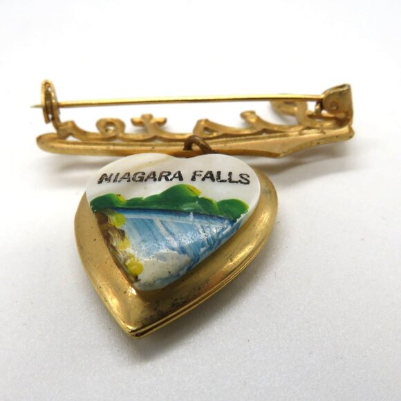 Vintage Sister Brooch Gold Tone Niagara Falls Hanging Heart Locket Pin - Picture 7 of 8